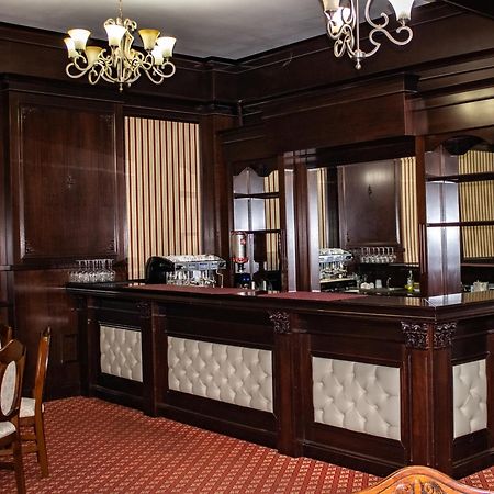בראליה Hotel Rebis מראה חיצוני תמונה