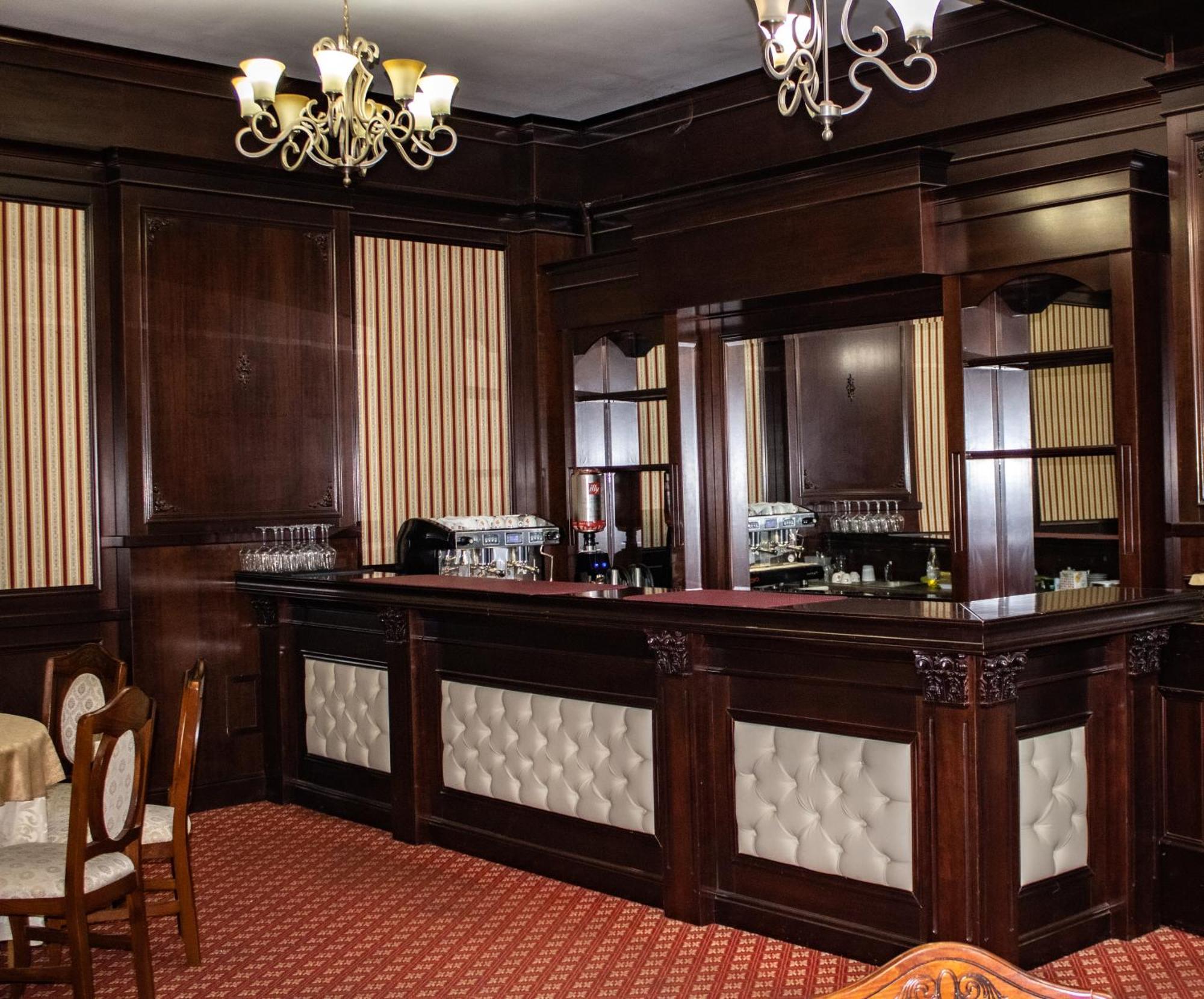 בראליה Hotel Rebis מראה חיצוני תמונה